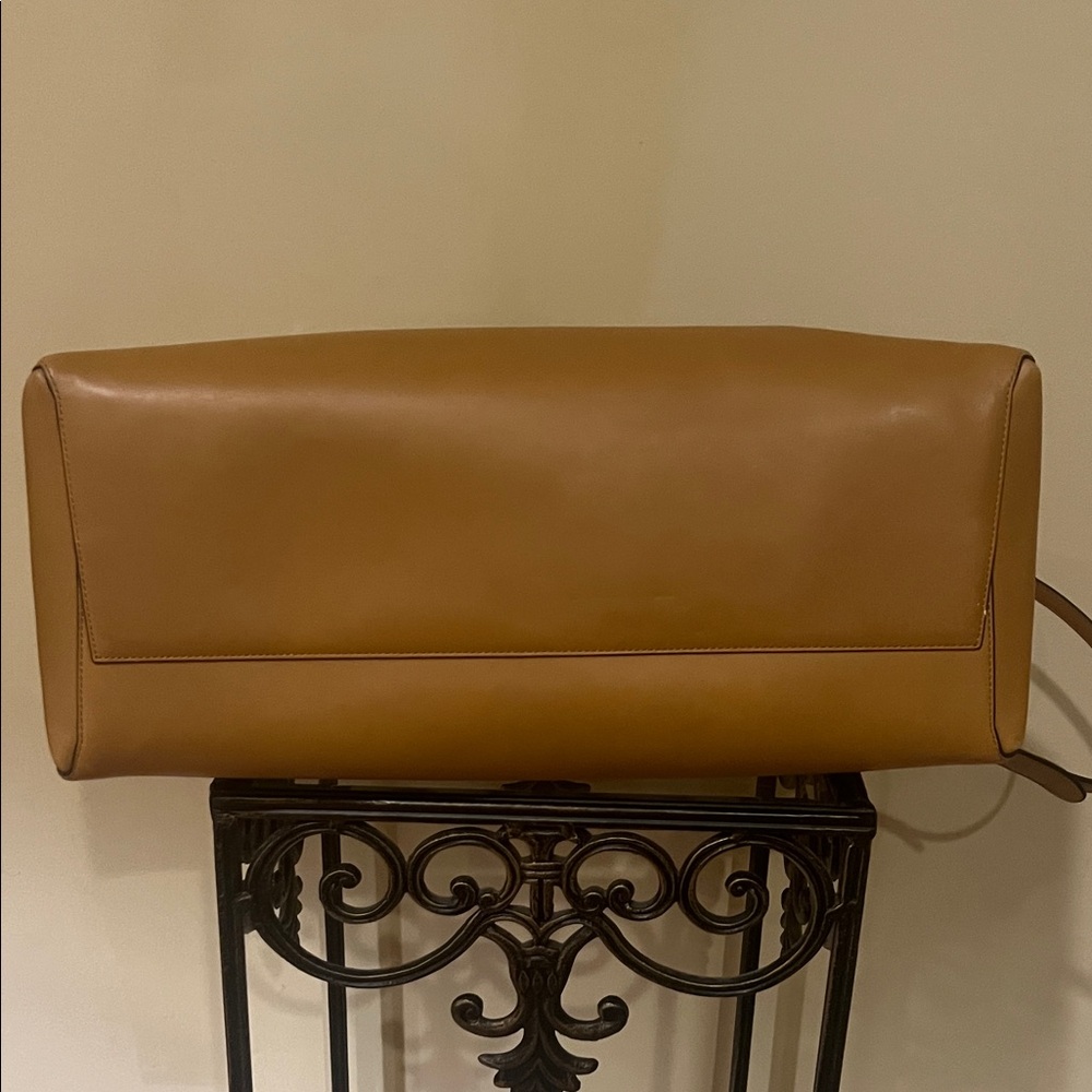 FINAL PRICE COACH Tan Leather/Suede Large Burrough Bag - Picture 7 of 16
